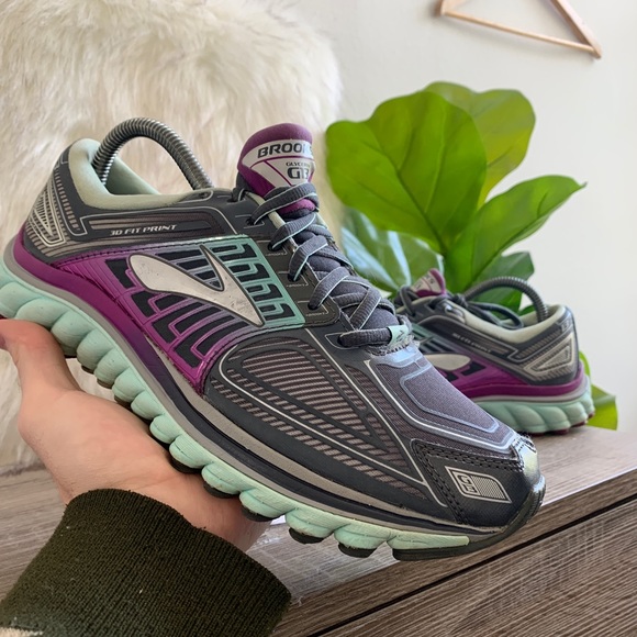 brooks glycerin 13 size 9